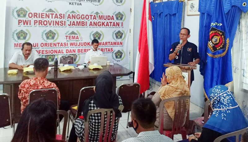 Tingkatkan SDM Jurnalis, PWI Provinsi Jambi Gelar Orientasi Anggota Muda