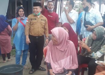 Tiba di Pematang Jering, Al Haris Disambut Heboh Emak-emak