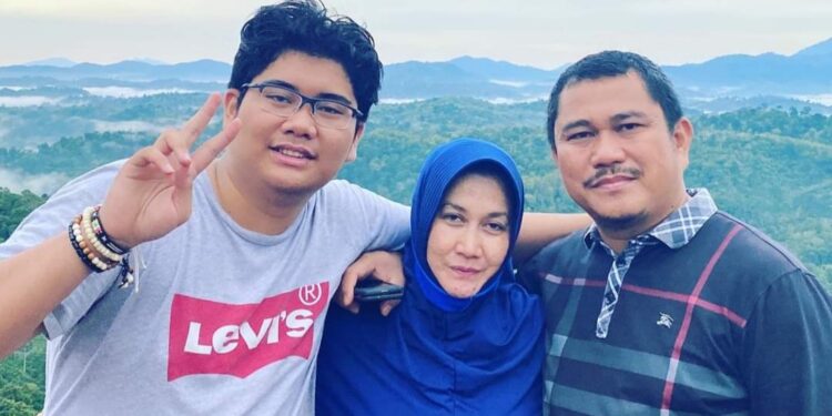 Isterinya Terkonfirmasi Positif Covid-19, H Mashuri : Mohon Do’a untuk Kesembuhan Ibu