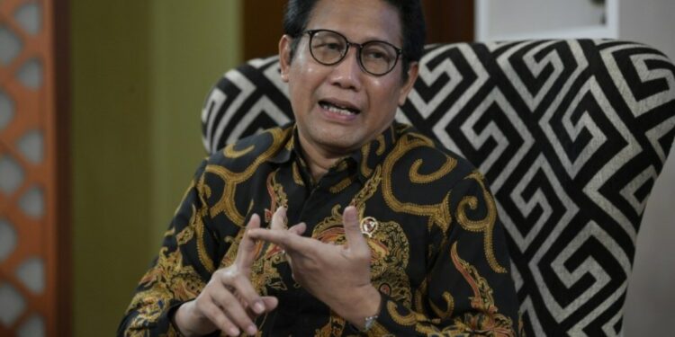 Mendes Sampaikan Kabar Gembira untuk Kontrak Pendamping Desa