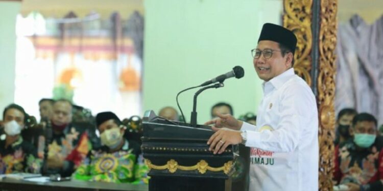 Mendes Tegaskan Dana Desa Bisa Digunakan Apa Saja