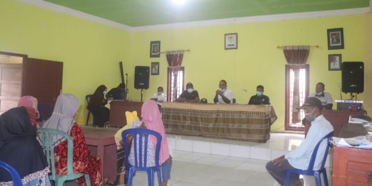 Pemdes Sungai Rambai Salurkan BLT DD Tahap Akhir Kepada 124 KPM