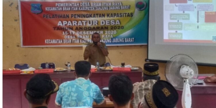 Tingkatkan Kualitas SDM, Pemdes Bramitam Raya Gelar Pelatihan Aparatur Desa