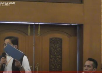 Tiba-tiba Live Terputus Saat Bakrie Ketua Tim Koalisi Haris-Sani Ajukan Bantahan di Pleno Provinsi
