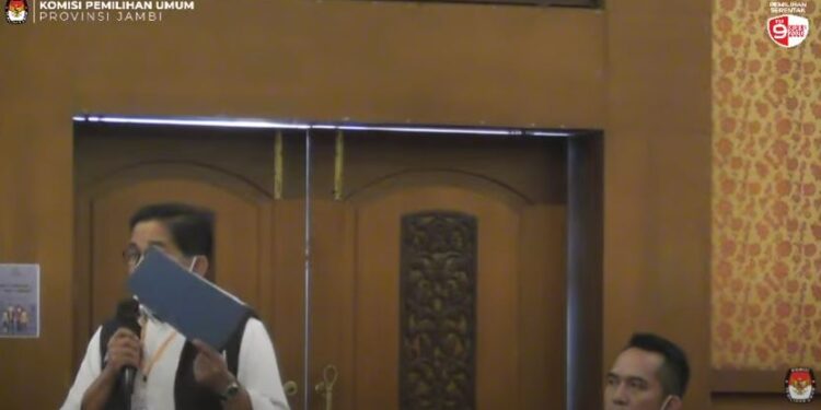 Tiba-tiba Live Terputus Saat Bakrie Ketua Tim Koalisi Haris-Sani Ajukan Bantahan di Pleno Provinsi