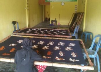 BUMDes di Bungo Ini Kelola Kerajinan Batik