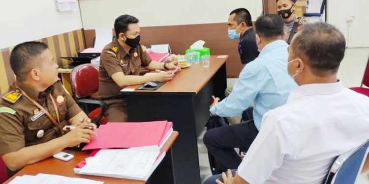 Berkas Kades Koto Duo Dilimpahkan ke Kejari Sungai Penuh