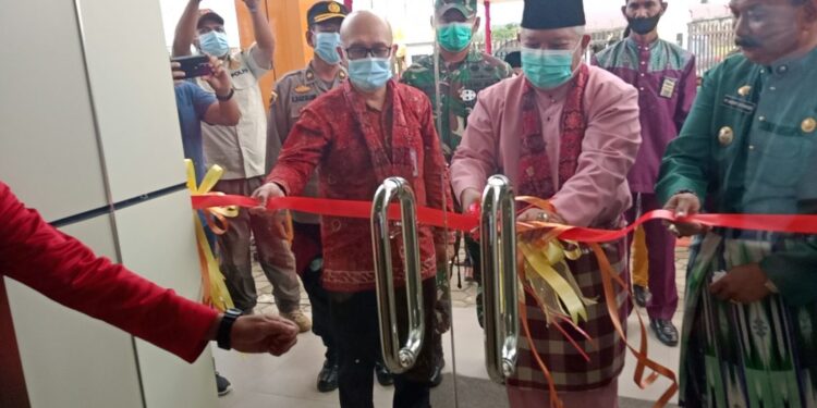 Bupati Tanjabbar Resmikan KCP Bank Jambi Tebing Tinggi