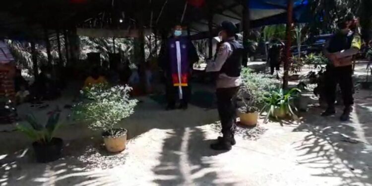 Pasca Ledakan Bom Makassar, Polres Tanjabbar Perketat Pengamanan di Gereja