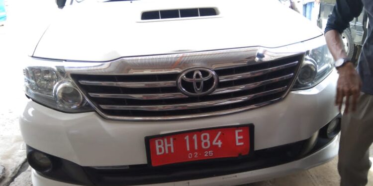 Dikabarkan, Mobil Walpri Bupati Tanjabbar Alami Kecelakaan di Kota Jambi