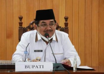 Kabar Gembira, Listrik Akan Menyala di  100 Rumah Warga Setiap Desa di 19 Desa