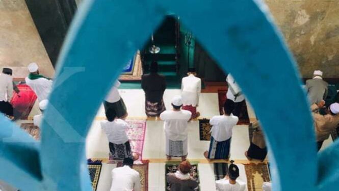 Shalat Terawih Boleh di Masjid, Ini Syaratnya