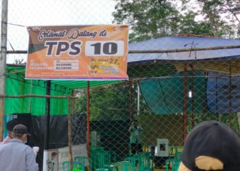 Anggota DPRD Batanghari Ini Turun Langsung Jadi Saksi di TPS 10 Bajubang