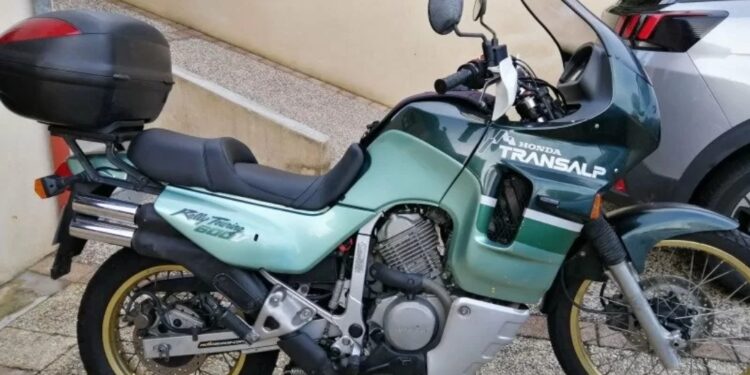 Honda Dikabarkan akan Luncurkan Honda Transalp