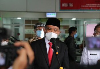 Menko PMK Minta Penguatan Satgas Covid-19 hingga Tingkat Desa dan RT/RW