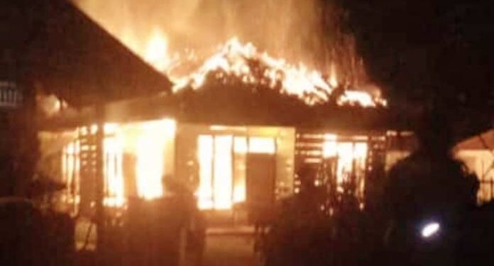 Diamuk Sijago Merah, Rumah Warga Desa Purwodadi Ini Habis Terbakar