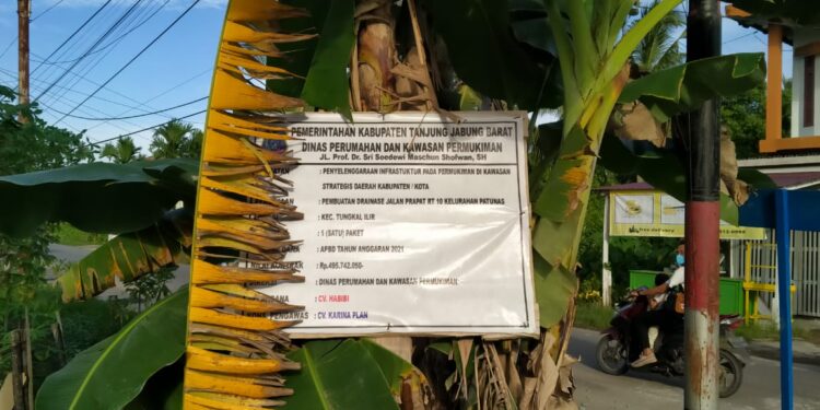 Proyek Drainase Jalan Patunas Dikeluhkan Warga