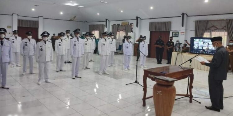 150 Kepala Desa Terpilih di Kerinci Dilantik Secara Semi Virtual