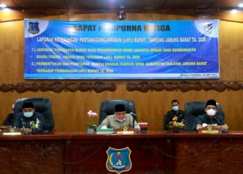 DPRD Tanjabbar Gelar Rapat Paripurna III, Dengar Tanggapan Bupati 