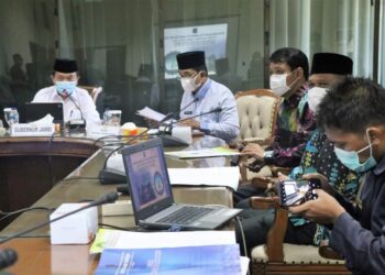 Bahas Pelaksanaan MTQ, Bupati Tanjabbar Rapat Bersama Gubernur Jambi 