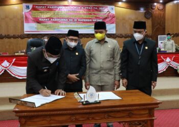 Hadiri Rapat Paripurna Ke-II KUA dan PPAS DPRD, Ini Harapan Bupati !