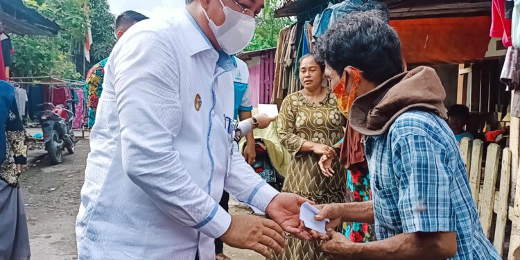 Bupati Tanjabbar Bersama Milenial ANSHAR Kembali Bagikan Sembako Sambut 10 Muharam