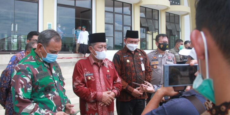 Tinjau Persiapan MTQ Secara Langsung, Wagub Abdullah Sani Didampingi Wabup Hairan