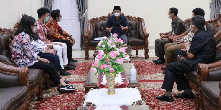 Terima Kunjungan Tim Audit BPK RI Perwakilan Jambi, Bupati Himbau OPD Segera Lengkapi Dokumen