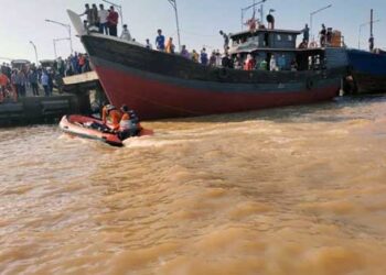 Nelayan Asal Kualatungkal Dikabarkan Terjatuh di Perairan Pulau Berhala