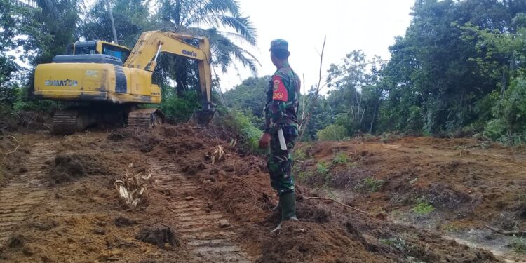 Satgas TMMD Kodim 0416/Bute Awasi Pembukaan Jalan