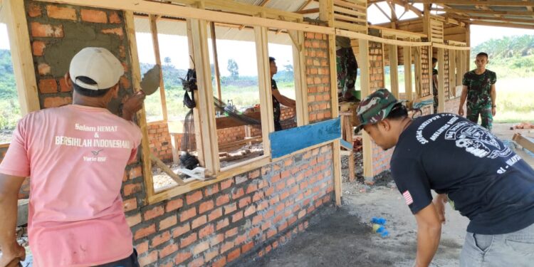 Dari Bangunan Reot, SD Terisolir Dirubah Satgas TMMD Menjadi Lebih Baik