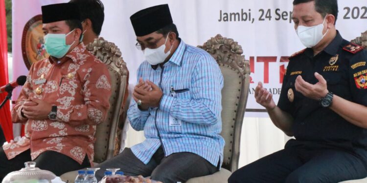 Bupati Tanjabbar Hadiri Pelepasan Ekspor Perdana Produk Pinang Oleh PT, BSI Ke Jeddah Arab Saudi