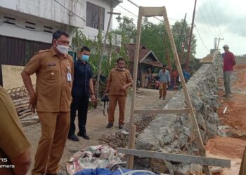 Wabup Hairan Stop Proyek Jembatan Parit Gompong, Ada Apa?