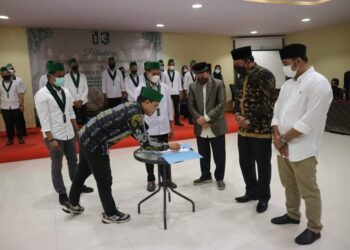 Hadiri Pelantikan Ketua HMI dan KOHATI Tanjabbar, Wabup Ucapkan Selamat