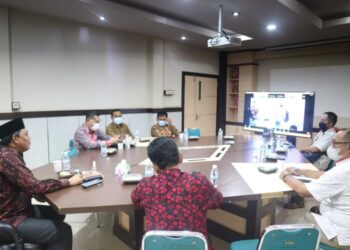 Wabup Tanjabbar Ikuti Acara  Aplikasi Otonomi Expo 2021 Secara Daring