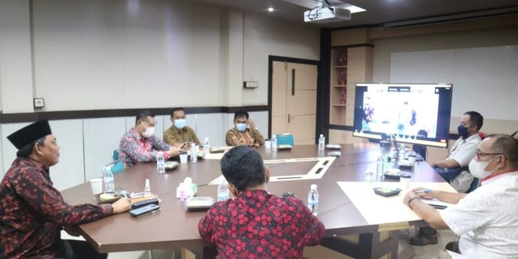 Wabup Tanjabbar Ikuti Acara  Aplikasi Otonomi Expo 2021 Secara Daring