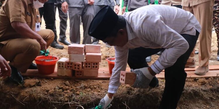 Letakan Batu Pertama Gedung NU Purwodadi, Bupati Harap NU Bersinergi Bersama Pemerintah