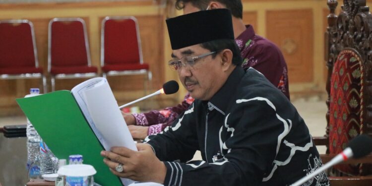 Pimpin Rapat Penetapan Batas Desa, Bupati Harap Dapat Diselesaikan Dengan Arif dan Bijaksana