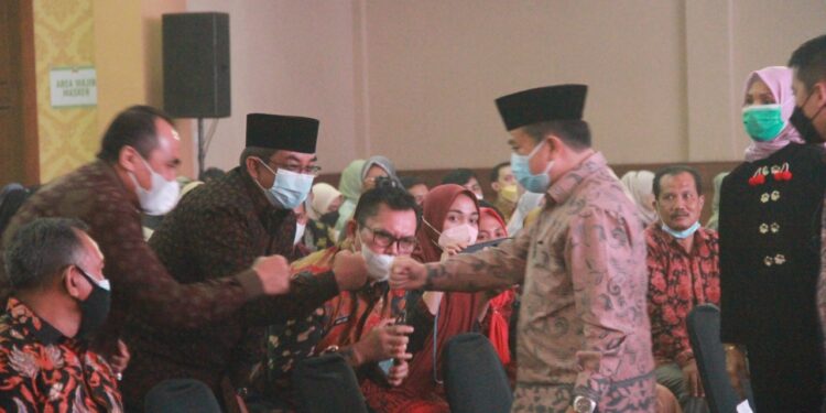 Pemilihan Bujang dan Gadis Jambi, Bupati: Saya Berharap Peroleh Generasi Muda yang Menyayangi Budaya Melayu