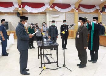 Bupati Lantik 3 Pejabat Eselon II Lingkup Pemkab Tanjab Barat, ini Orangnya !
