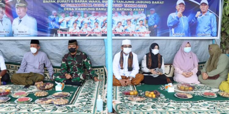 Resmikan PB. Badminton Desa Kampung Baru, Bupati Harap Masyarakat Sehat Dengan Olahraga
