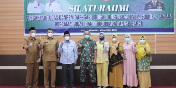 Pindah Tugas, Danrem 042/Gapu Pamit Ke Bupati Tanjab Barat