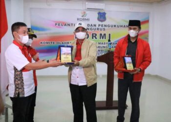 Hadiri Pelantikan Pengurus KORMI Tanjabbar, Bupati Harap Lestarikan Olahraga Lokal