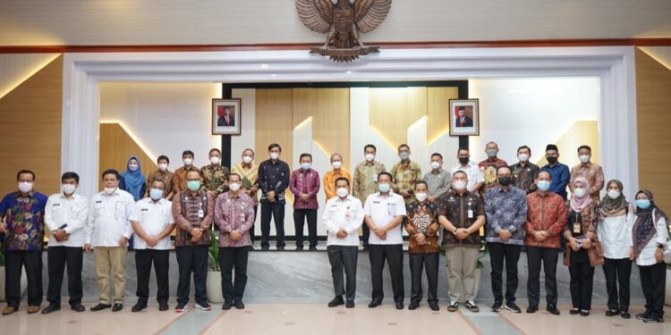 Al Haris Hadiri Acara Penandatanganan MoU dan MoA Serta PKS Antara Kementrian SDM Dengan Unja