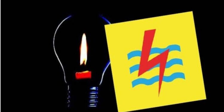 Miris, 2 Hari Padam Listrik, Warga Pengabuan Kecewa Terhadap Layanan PLN