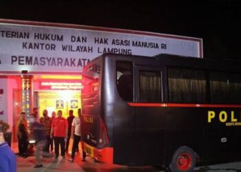 Sembilan Narapidana LP Kalianda Dipindahkan ke Nusakambangan