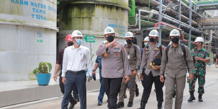 Kapolda Riau Cek Pabrik Minyak Goreng PT Wilmar Group di Dumai