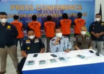 Imigrasi Siak Tahan Lima Warga Negara Filipina