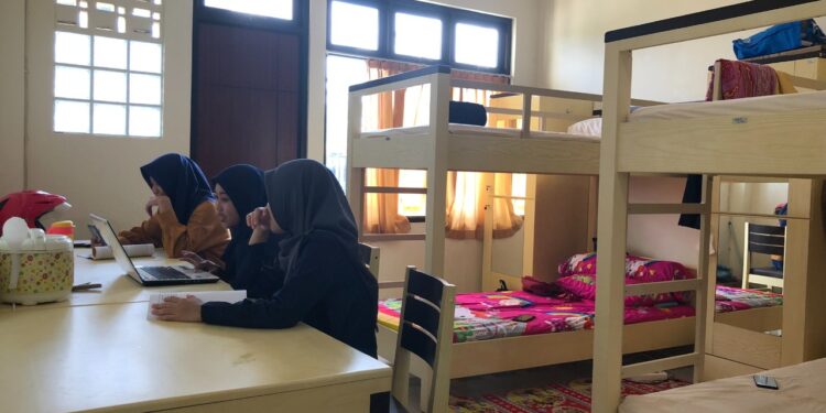 Hunian Megah Senilai Puluhan Miliar bagi Calon Guru di Semarang