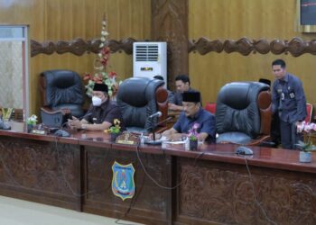 DPRD Tanjab Barat Gelar Paripurna Kedua Penyampaian Pemandangan Umum Fraksi Terkait LKPJ Bupati